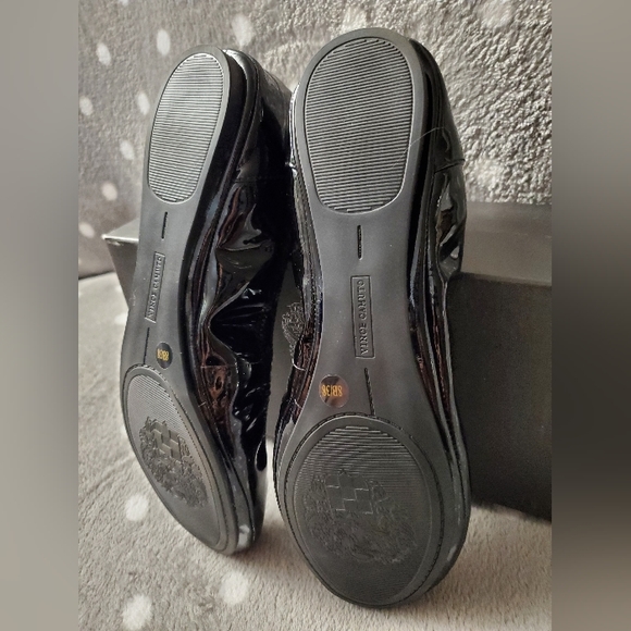 Brand New Vince Camuto Size 8 - Picture 7 of 12